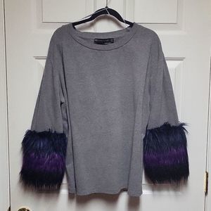 "Faux Fur Cuff Shirt"